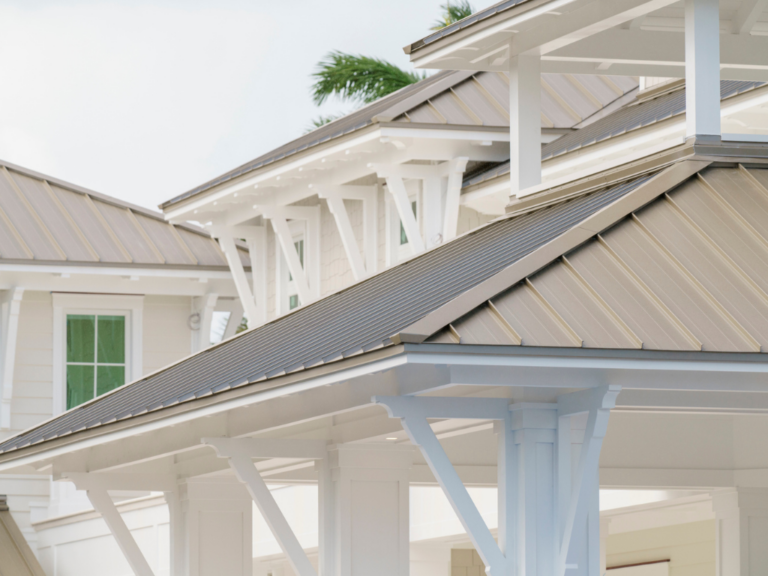 Metal Roof vs Asphalt Shingles: What Homeowners Should Know Before Choosing